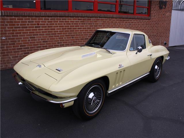 1966 Chevrolet Corvette -- - photo 2