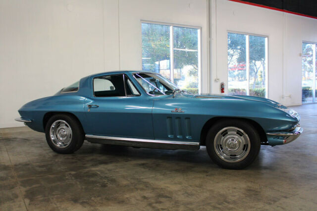 1966 Chevrolet Corvette Sting Ray - photo 7