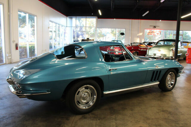 1966 Chevrolet Corvette Sting Ray - photo 9
