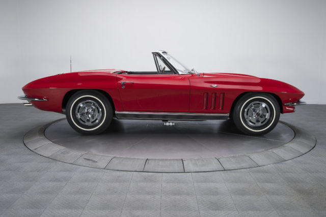 1966 Chevrolet Corvette -- - photo 10