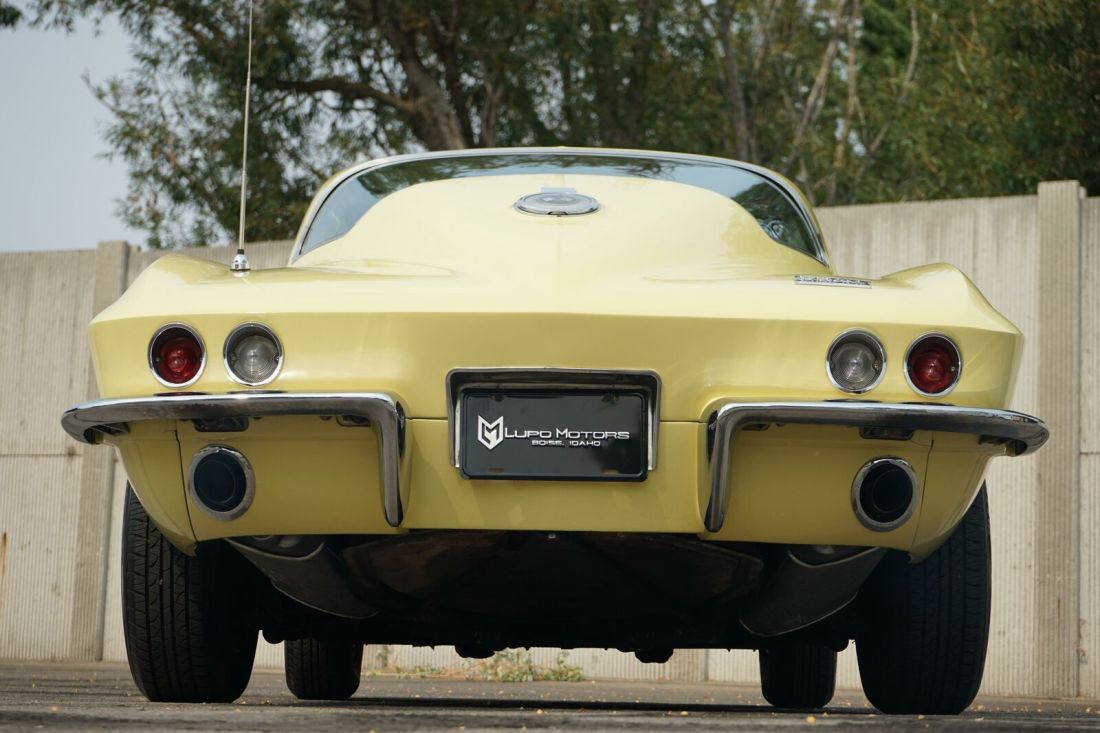 1966 Chevrolet Corvette - photo 11
