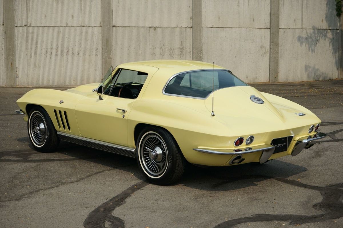1966 Chevrolet Corvette - photo 7
