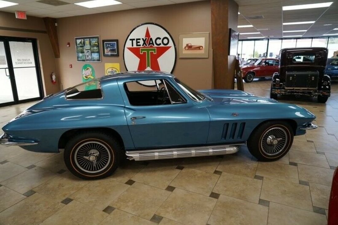 1966 Chevrolet Corvette - photo 6