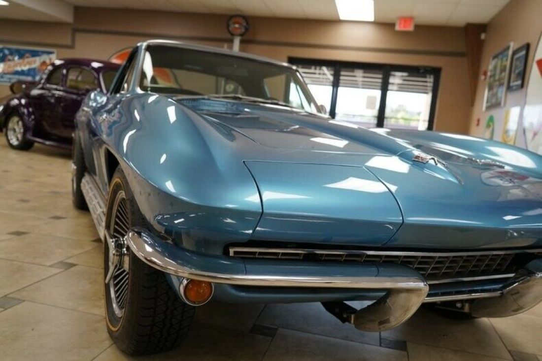 1966 Chevrolet Corvette - photo 8