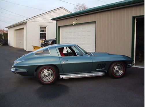 1966 Chevrolet Corvette Base Coupe 2-Door 5.3L Lindal Blue 74,000 miles 1966 Chevrolet Corvette Base Coupe 2-Door