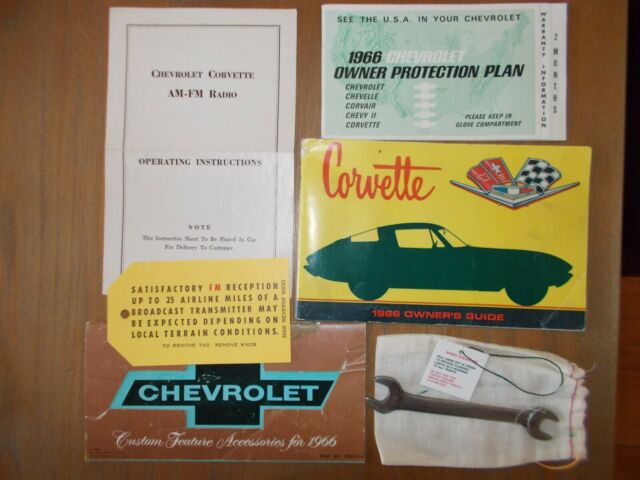 1966 Chevrolet Corvette convertible - photo 6