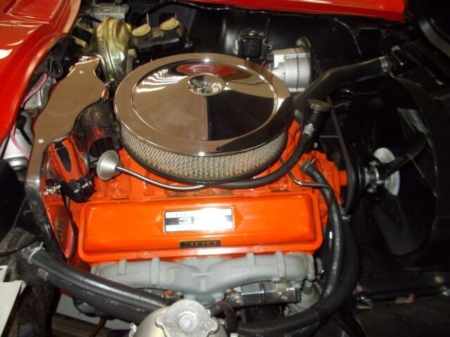 1966 Chevrolet Corvette convertible - photo 9