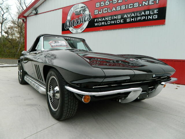 1966 Chevrolet Corvette Convertible - photo 2