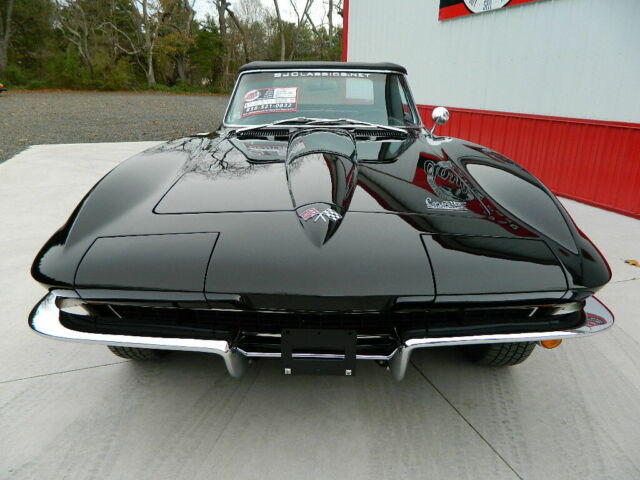 1966 Chevrolet Corvette Convertible - photo 3