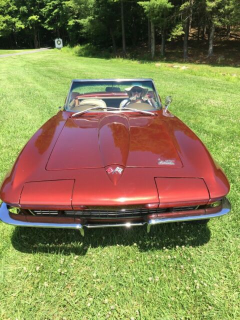 1966 Chevrolet Corvette Convertible - photo 2