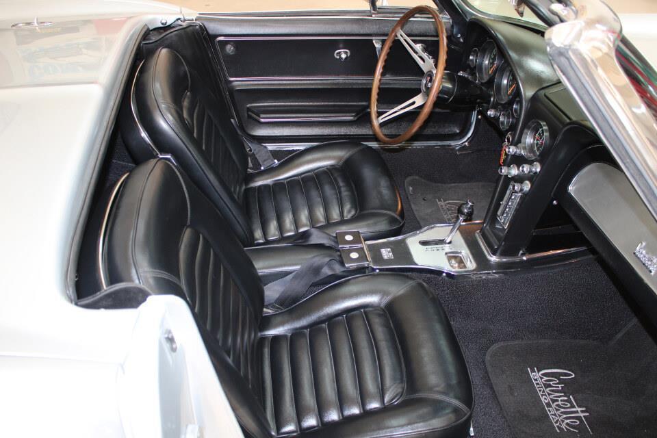 1966 Chevrolet Corvette - photo 11