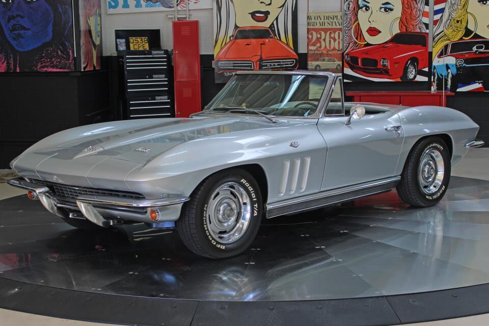 1966 Chevrolet Corvette - photo 3