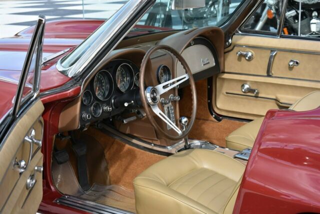 1966 Chevrolet Corvette - photo 2