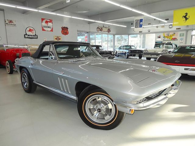 1966 Chevrolet Corvette - photo 2