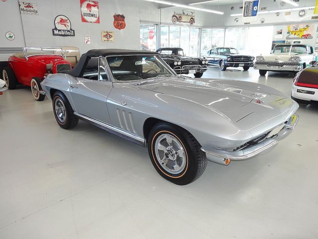 1966 Chevrolet Corvette - photo 4