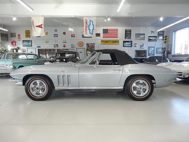 1966 Chevrolet Corvette - photo 6