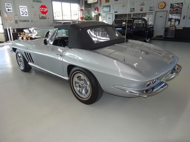 1966 Chevrolet Corvette - photo 8