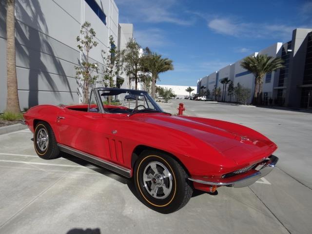 1966 Chevrolet Corvette - photo 3