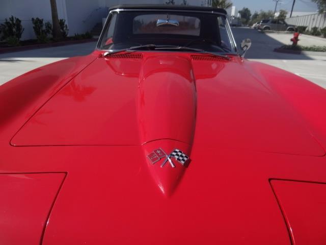 1966 Chevrolet Corvette - photo 9