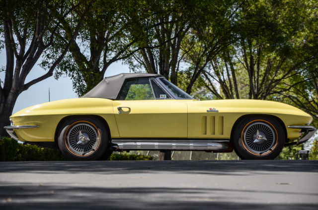 1966 Chevrolet Corvette - photo 2