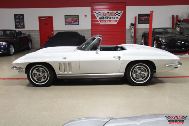 1966 Chevrolet Corvette Convertible - photo 2