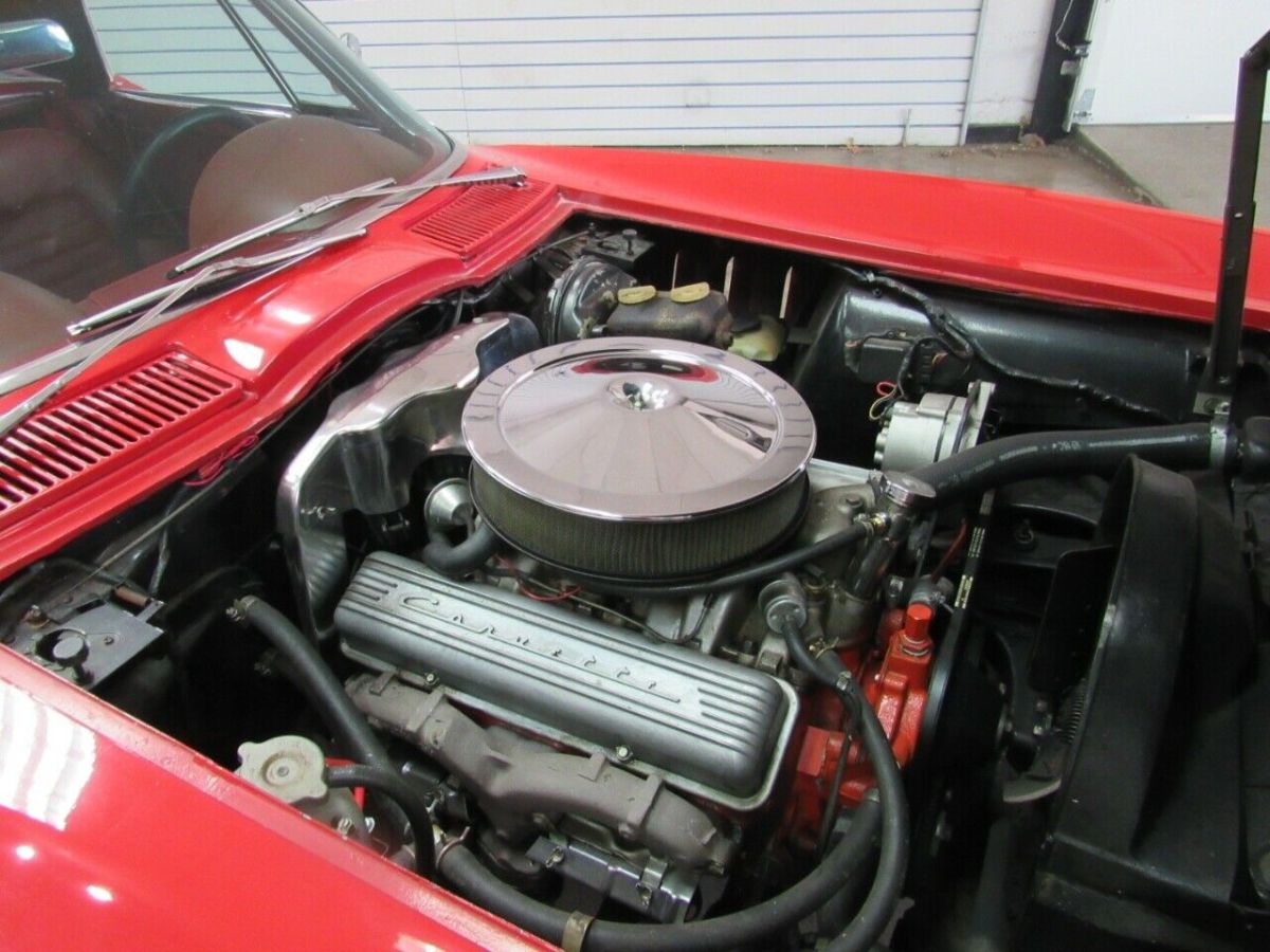 1966 Chevrolet Corvette Convertible - photo 11