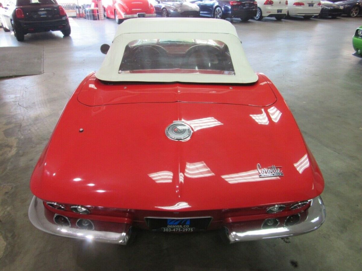 1966 Chevrolet Corvette Convertible - photo 7