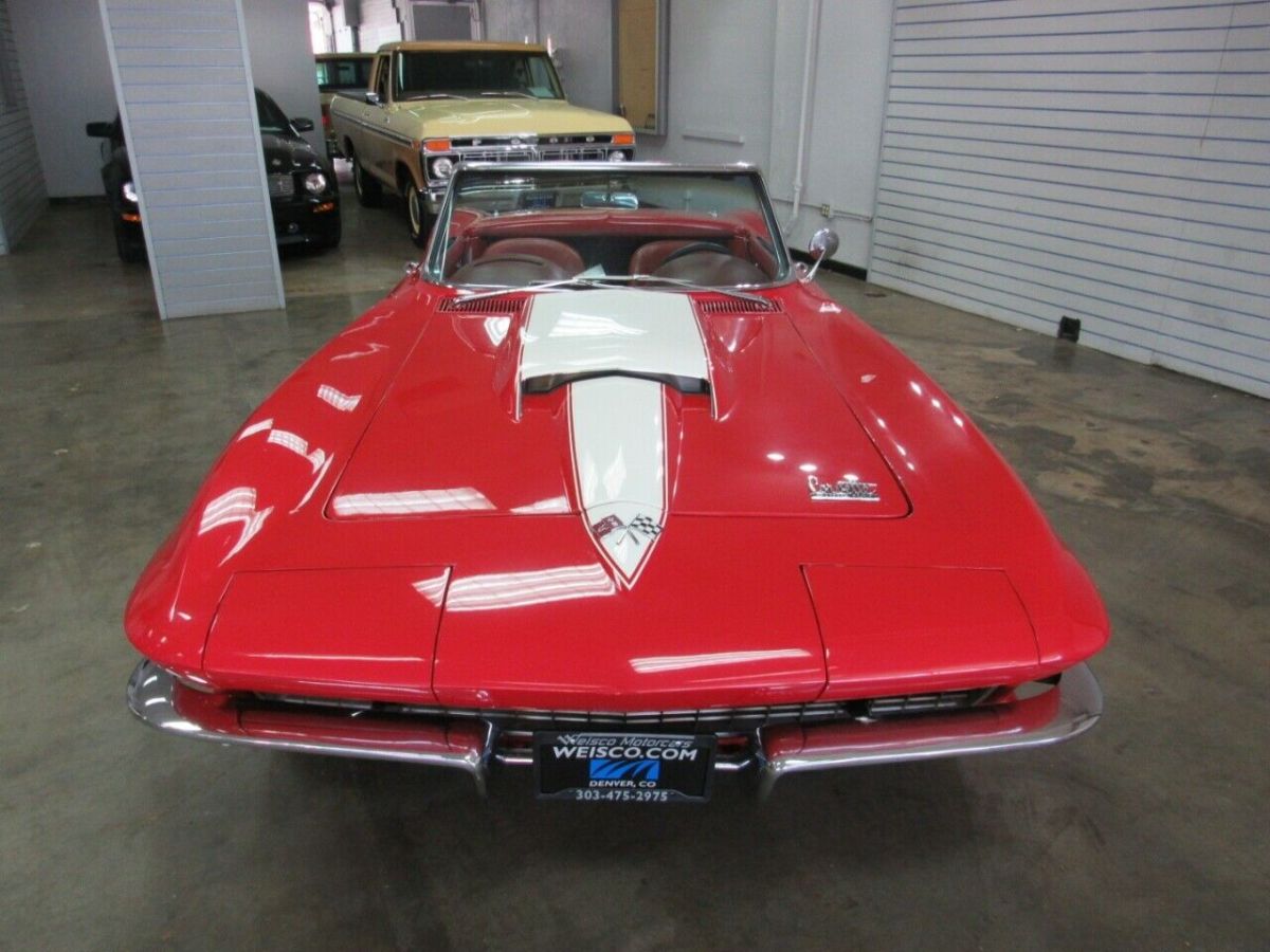 1966 Chevrolet Corvette Convertible - photo 8