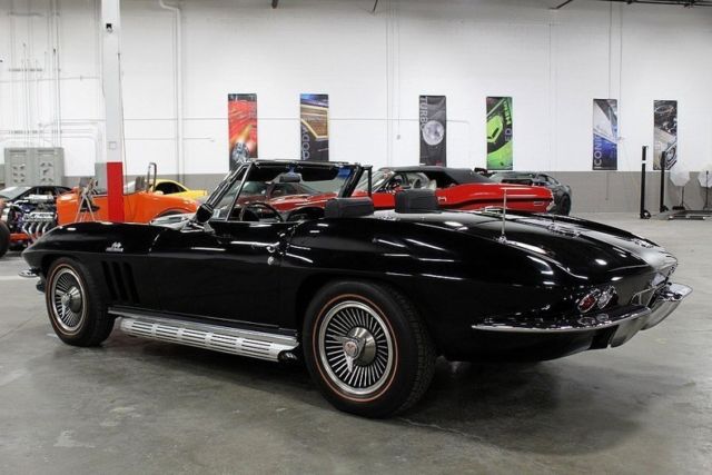 1966 Chevrolet Corvette Convertible - photo 3