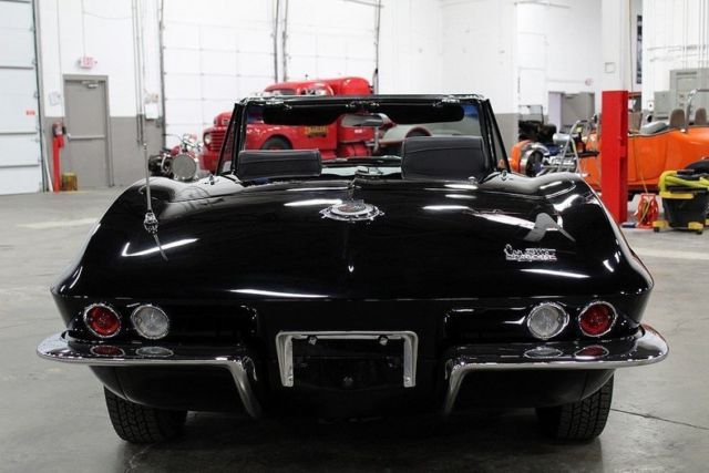 1966 Chevrolet Corvette Convertible - photo 4