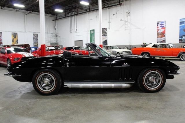 1966 Chevrolet Corvette Convertible - photo 6