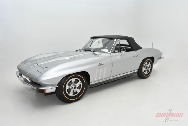 1966 Chevrolet Corvette Convertible - photo 6