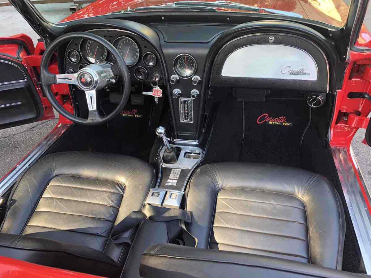1966 Chevrolet Corvette - photo 13