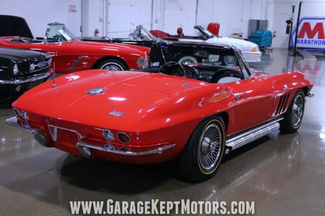 1966 Chevrolet Corvette Convertible - photo 10