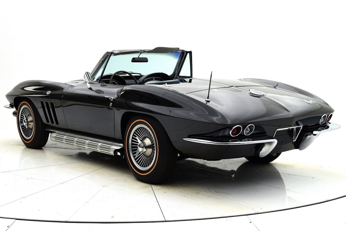 1966 Chevrolet Corvette Convertible - photo 4