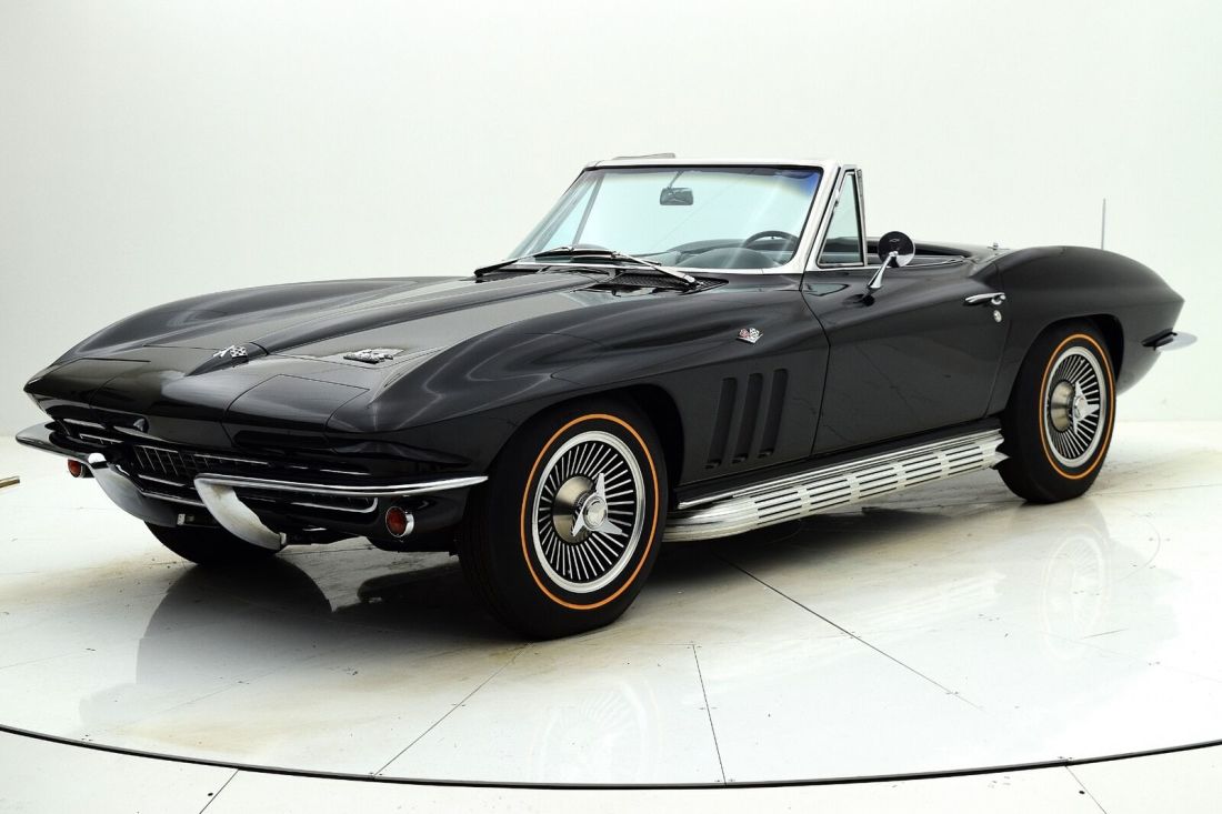 1966 Chevrolet Corvette Convertible - photo 10