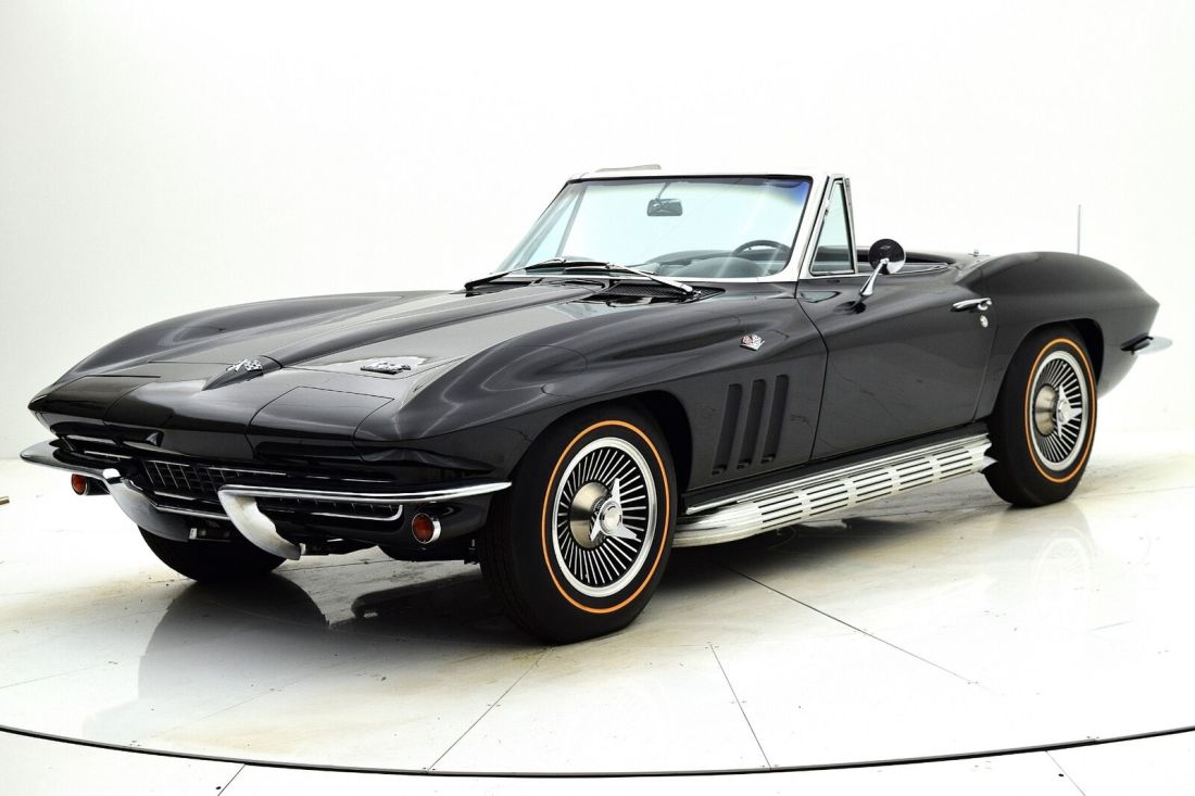 1966 Chevrolet Corvette Convertible - photo 2