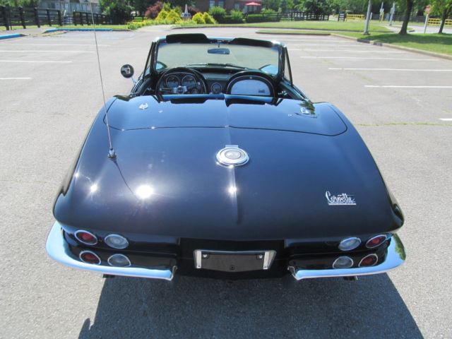 1966 Chevrolet Corvette CONVERTIBLE - photo 5