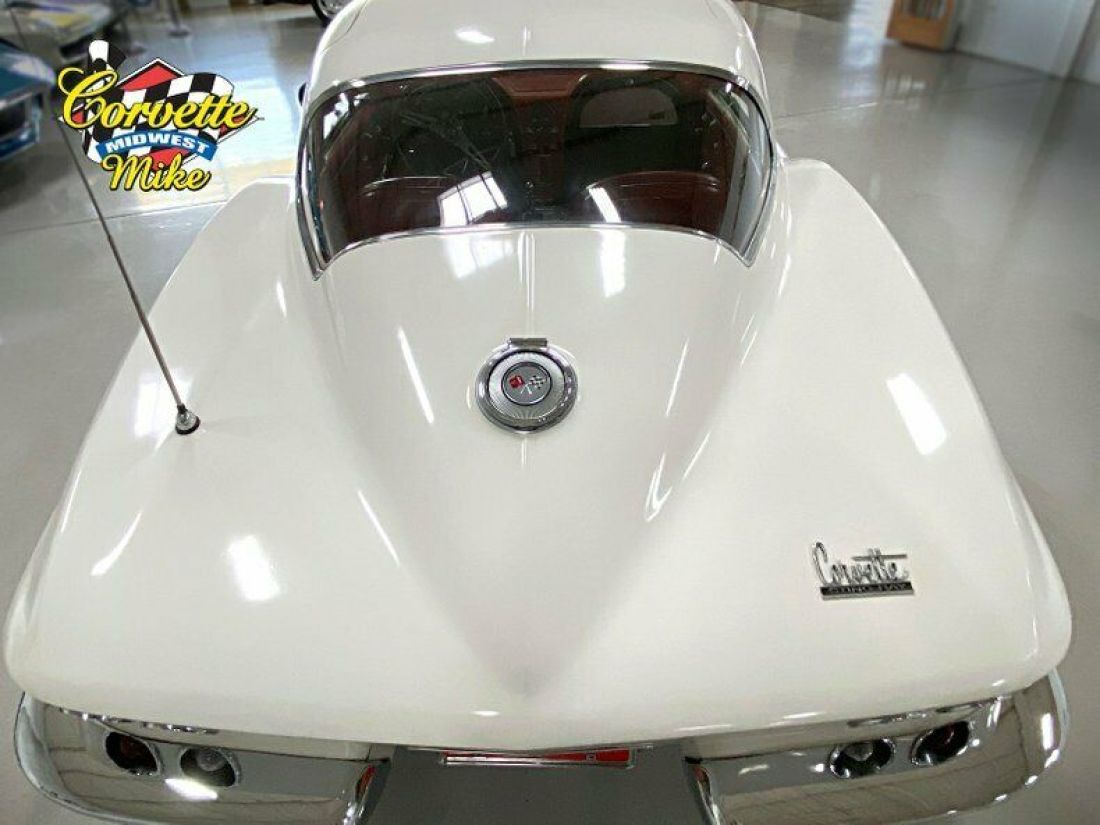 1966 Chevrolet Corvette Coupe - photo 10