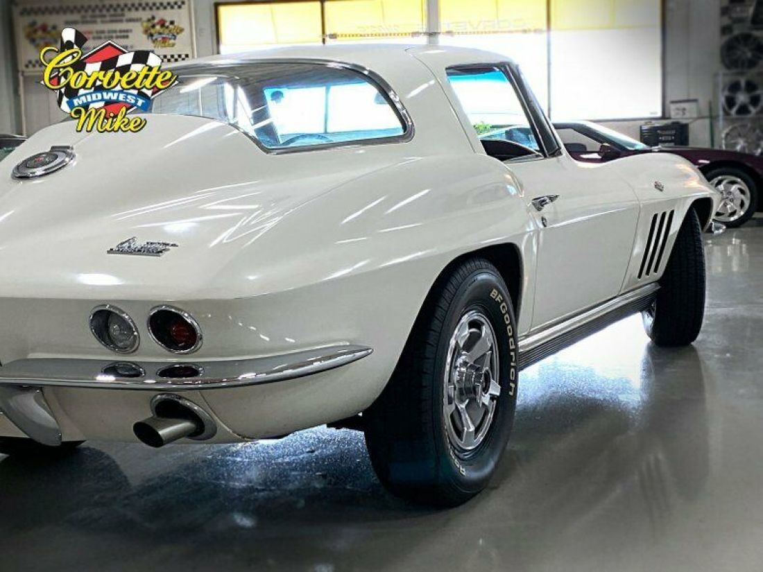 1966 Chevrolet Corvette Coupe - photo 8
