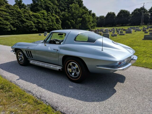 1966 Chevrolet Corvette Big Block 427/425 - photo 2