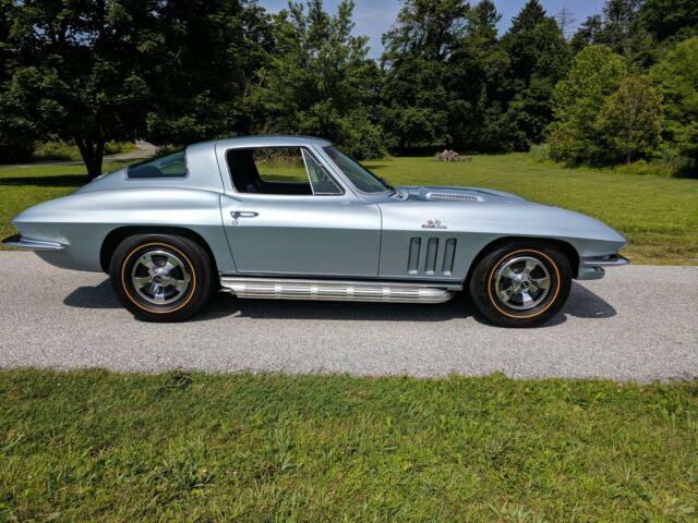 1966 Chevrolet Corvette Big Block 427/425 - photo 4