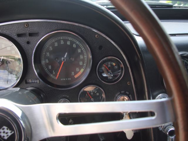 1966 Chevrolet Corvette - photo 13
