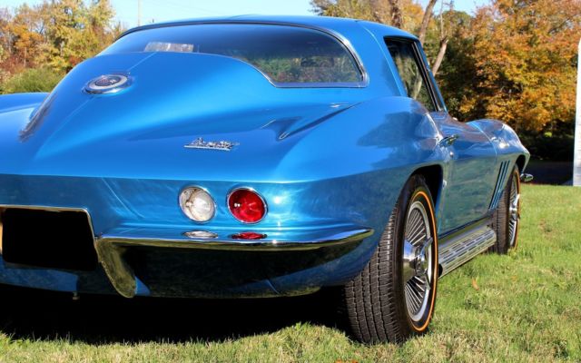 1966 Chevrolet Corvette Base Coupe 2-Door - photo 13