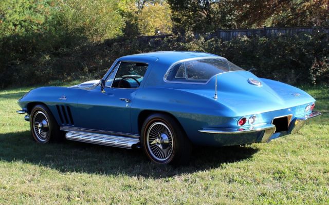 1966 Chevrolet Corvette Base Coupe 2-Door - photo 3