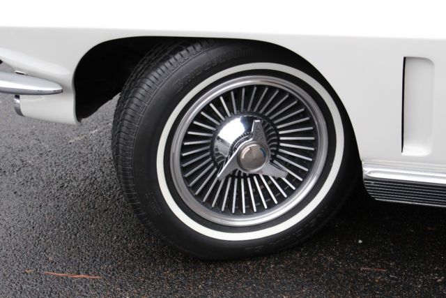 1966 Chevrolet Corvette - photo 3