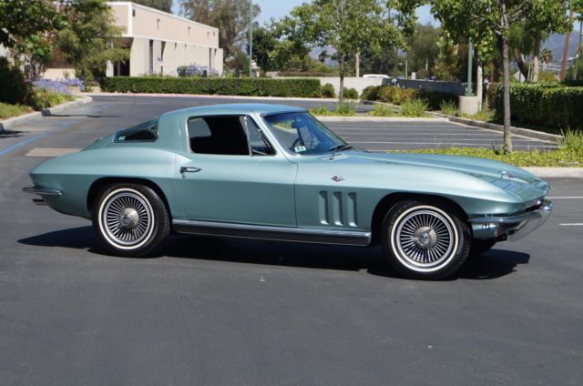 1966 Chevrolet Corvette -- - photo 3