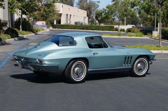 1966 Chevrolet Corvette -- - photo 4