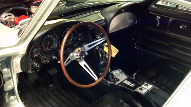 1966 Chevrolet Corvette Coupe - photo 5