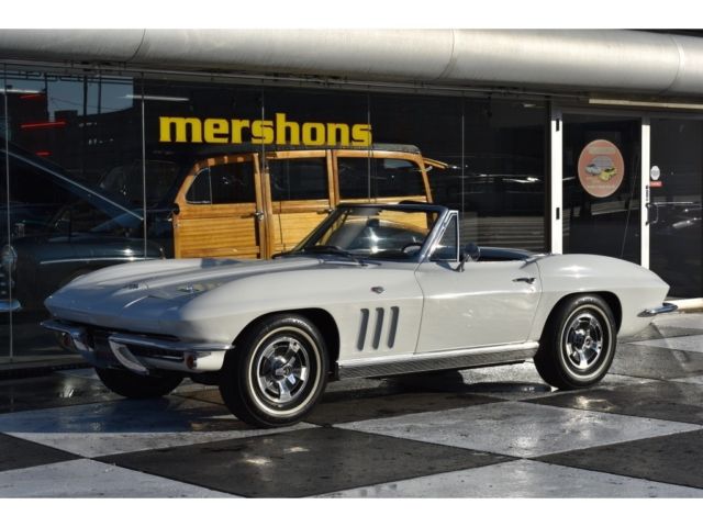 1966 Chevrolet Corvette, Ermine White, 4 Speed, #'s Match 1966 Chevrolet Corvette